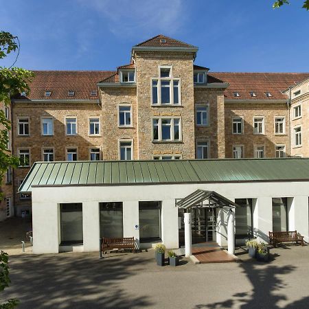 Отель Bildungshaus St. Bernhard - Wohnen Und Tagen Раштатт Экстерьер фото
